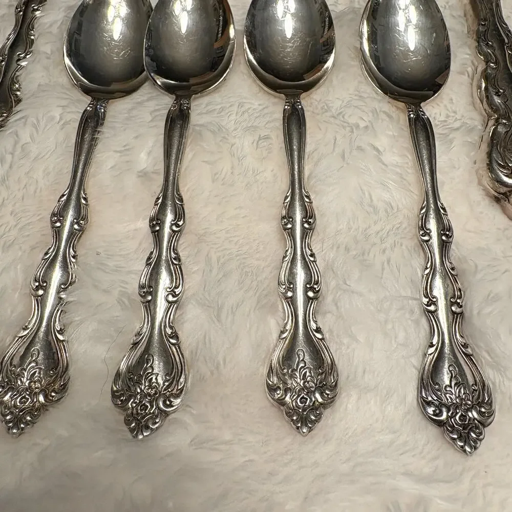 Vintage International Silverplate Interlude 4 place settings 16 pc